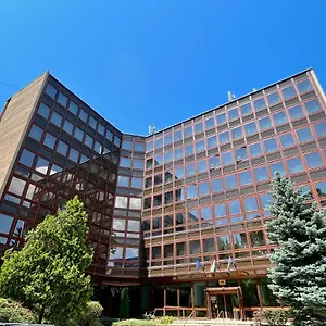 ** Hotel Estella Superior Węgry